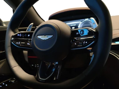 Aston martin DB12