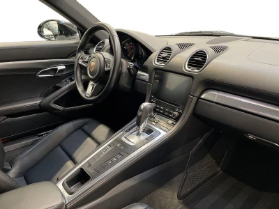Porsche 718 Cayman
