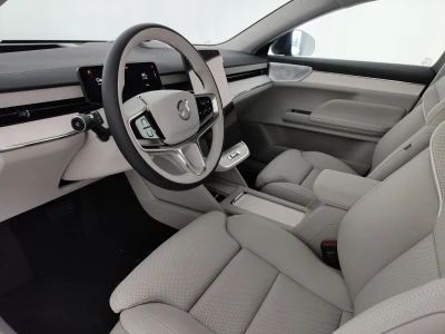 Volvo ES90