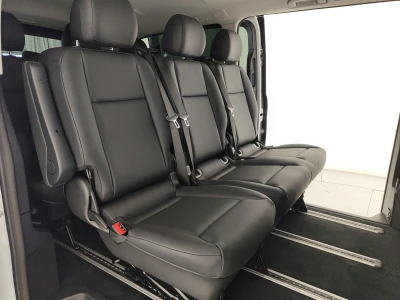 Mercedes-Benz VITO MIXTO E TOURER