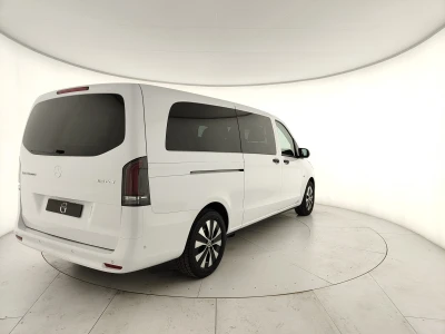 Mercedes-Benz VITO MIXTO E TOURER
