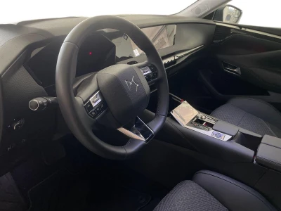 DS 4