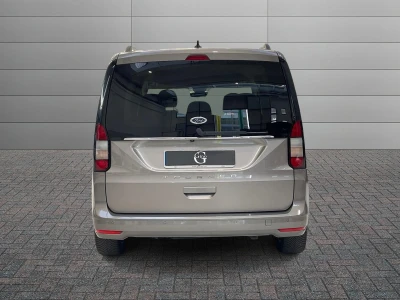Ford Tourneo Connect V761