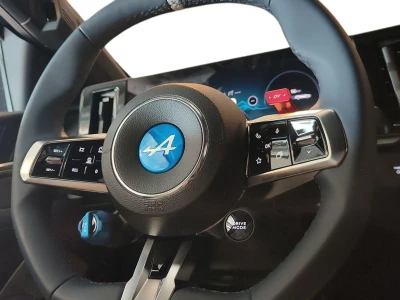 Alpine A390