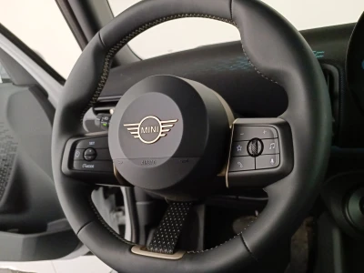 MINI 5 PORTE