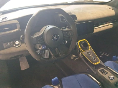 Maserati MC20