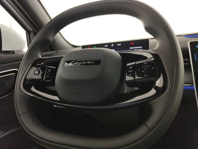 Lepas L8 PHEV
