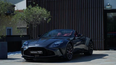 Aston martin VANTAGE ROADSTER