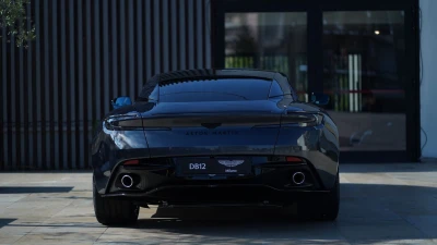Aston martin DB12
