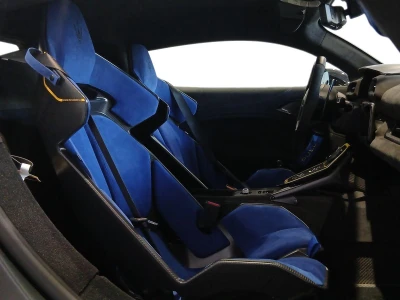 Maserati MC20