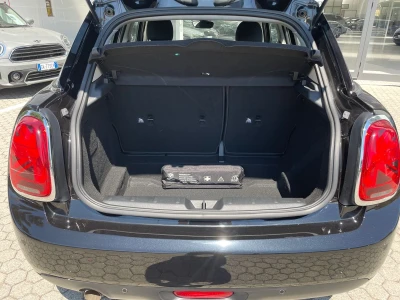 MINI 5 PORTE