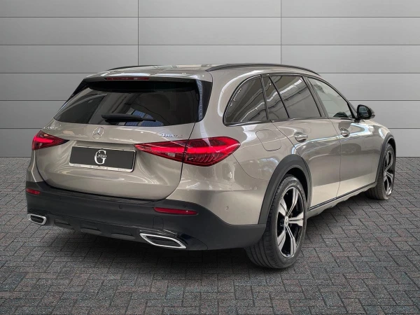 Mercedes-Benz CLASSE C