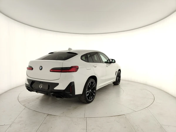 BMW M X4M