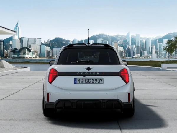 MINI 5 PORTE