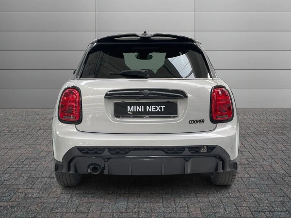 MINI 5 PORTE