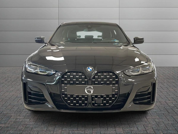 BMW M Serie 4 M