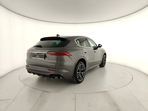 Maserati Grecale