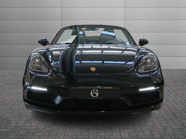 Porsche 718 Boxster