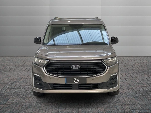 Ford Tourneo Connect V761