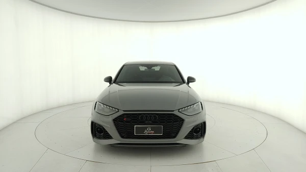 Audi RS4