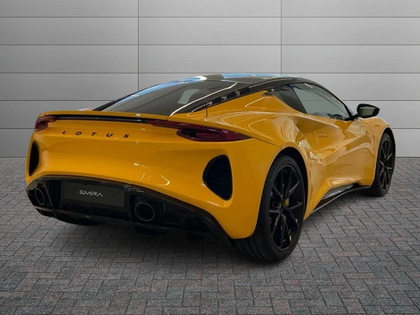 Lotus EMIRA