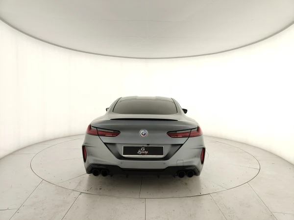 BMW M M8