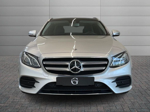 Mercedes-Benz CLASSE E