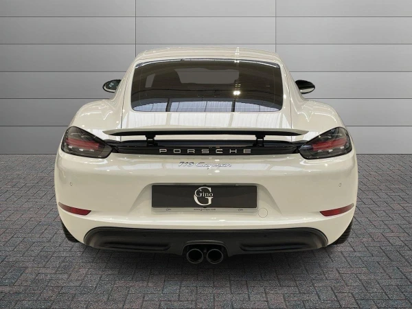 Porsche 718 Cayman