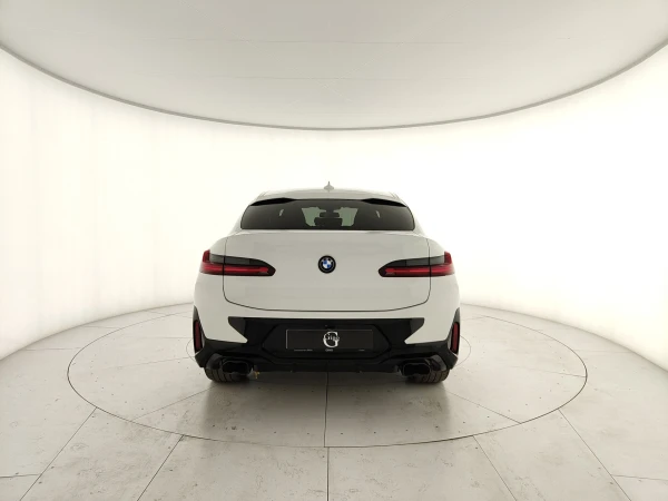 BMW M X4M