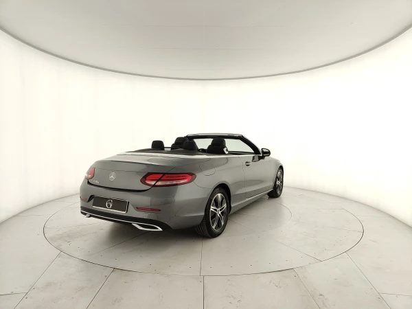 Mercedes-Benz CLASSE C