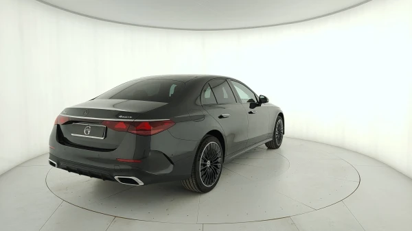 Mercedes-Benz CLASSE E