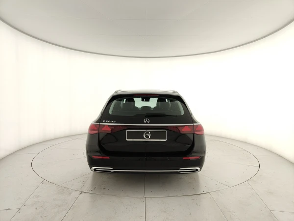 Mercedes-Benz CLASSE E