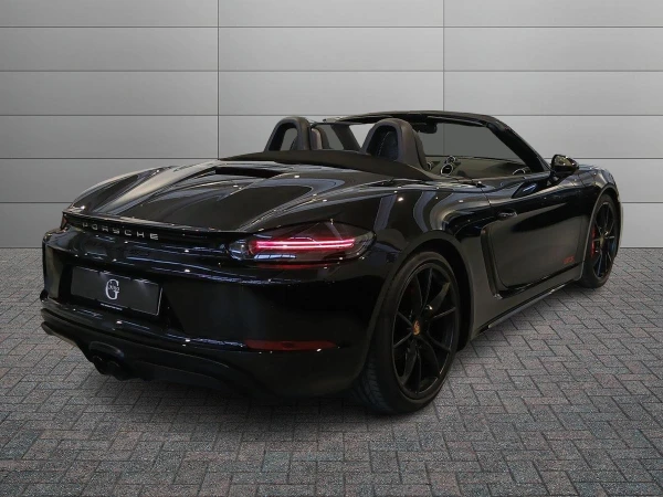 Porsche 718 Boxster