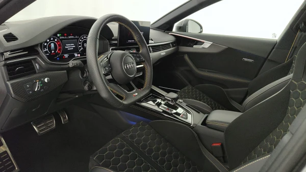 Audi RS4